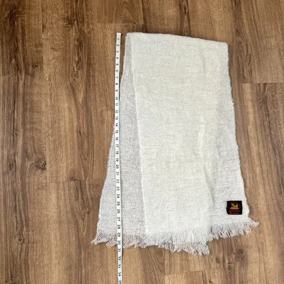 White Delicate Scottish Edinburgh Woolen Mill 100% Wool - Picture 5 of 8